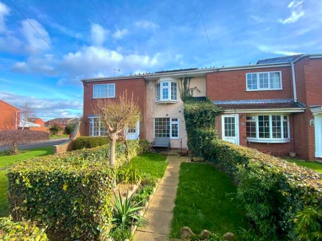 2 Bedroom House To Rent In Rockingham Grove, Bingham, NG13