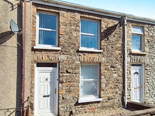 2 Bedroom House To Rent In Rosser Street, Neath, SA11
