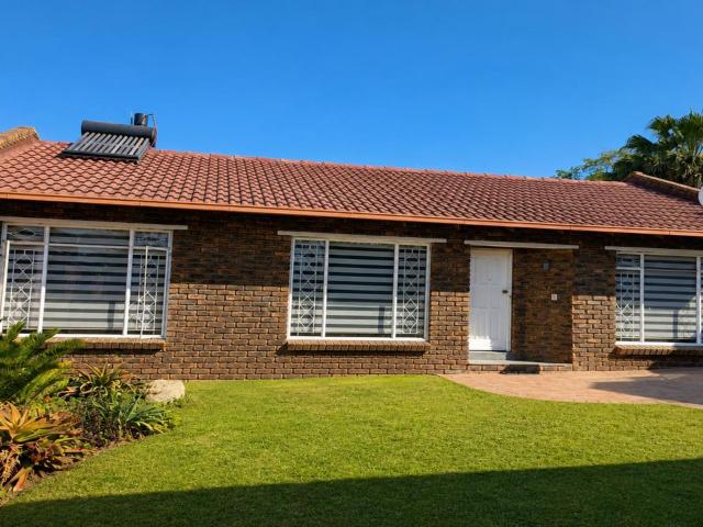 2 Bedroom house to rent in Sundowner, Randburg