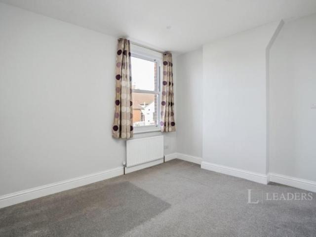 2 bedroom house to rent Leopold Street, Southsea, Hampshire, PO4
