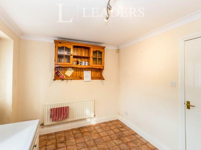 2 bedroom house to rent Magennis Close, Gosport, PO13