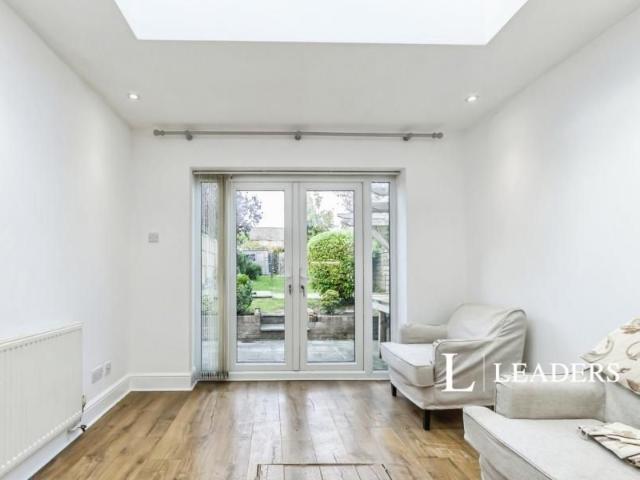 2 bedroom house to rent Oxenhill Road, Kemsing, Sevenoaks, TN15