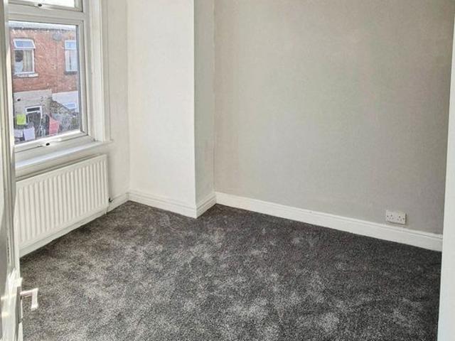 2 bedroom house to rent Parkdale Road, Bolton, Greater Manchester, BL2