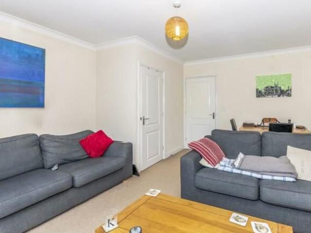 2 bedroom house to rent Scott Drive, Yaxley, Peterborough, PE7