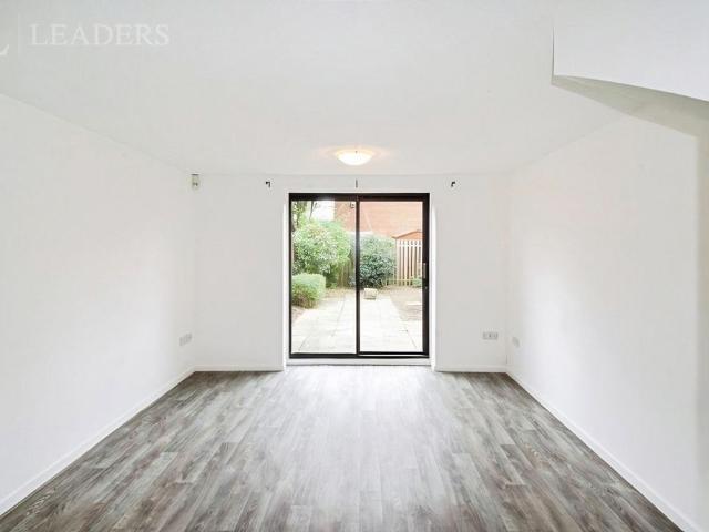 2 bedroom house to rent St. Pancras Way, Derby, DE1