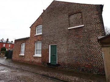 2 Bedroom House Tameside Tameside 100881704