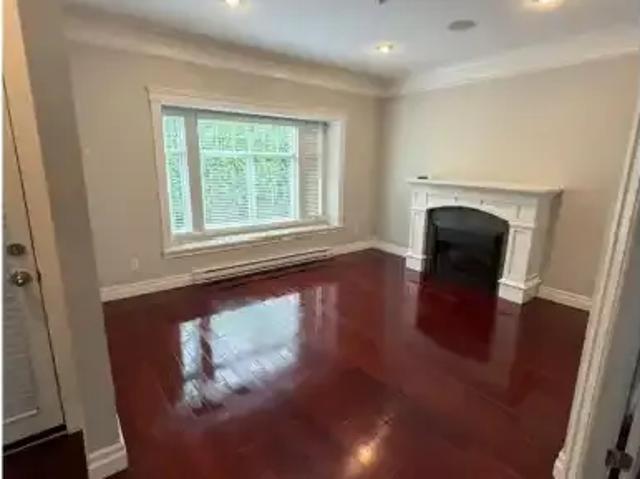 2 Bedroom House Vancouver BC 102113866