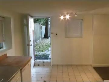 2 Bedroom House Vancouver BC 103542332