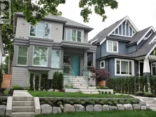 2 Bedroom House Vancouver BC 104598518