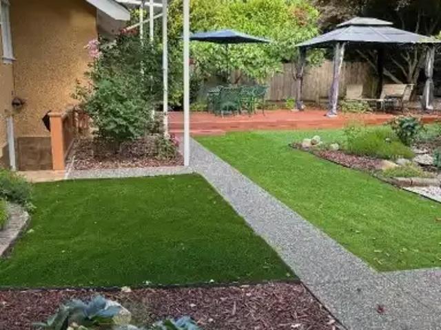 2 Bedroom House Vancouver BC 104638612