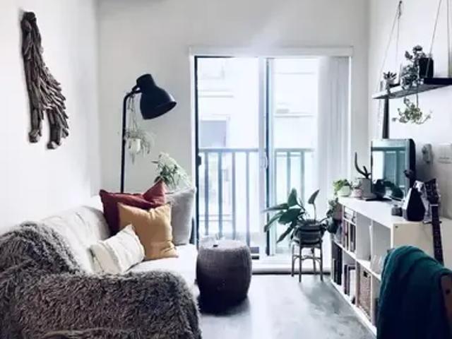 2 Bedroom House Vancouver BC 93799799