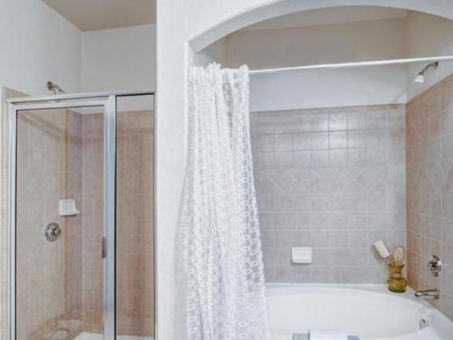 2 bedroom, Houston TX 77054 LS96869117