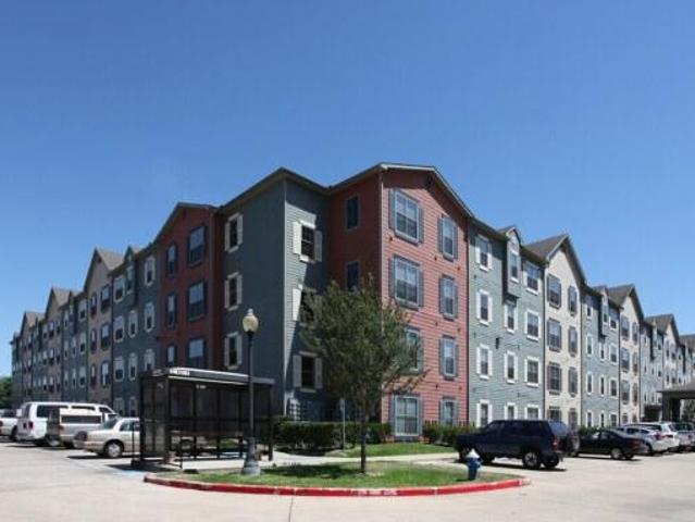 2 bedroom, Houston TX 77055 104861319