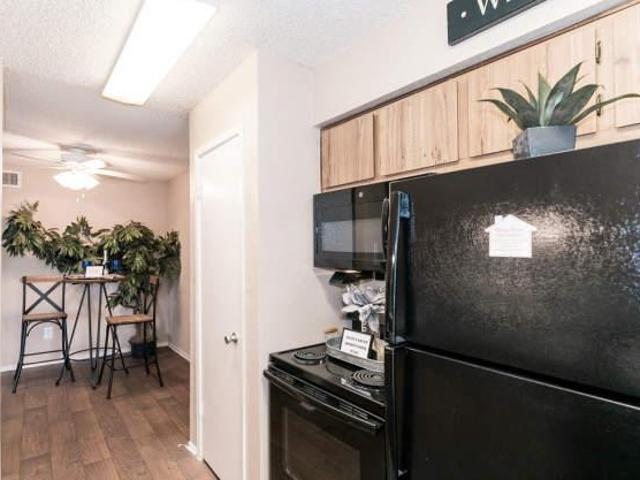 2 bedroom, Houston TX 77058 104862143