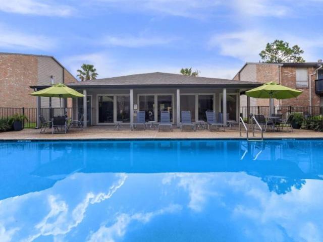 2 bedroom, Houston TX 77058 106056601