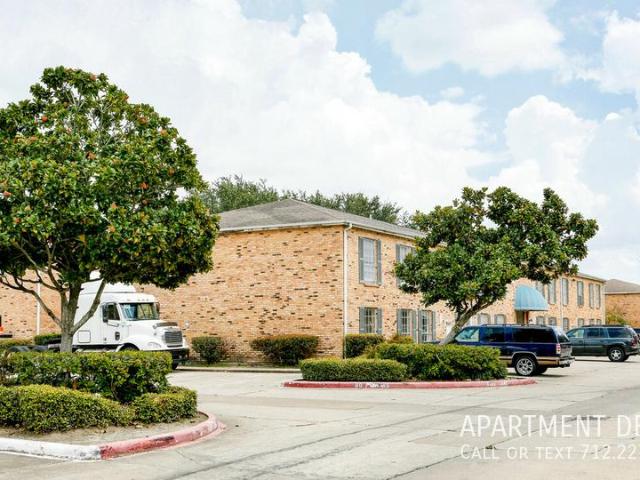 2 bedroom, Houston TX 77060 LS77330360