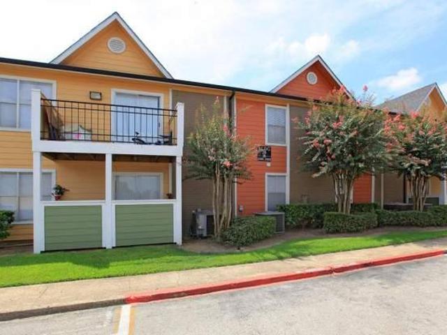2 bedroom, Houston TX 77068 105243808