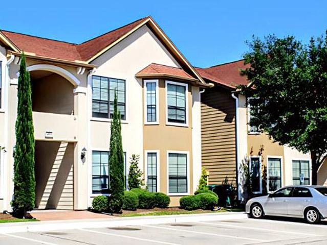2 bedroom, Houston TX 77069 104862408