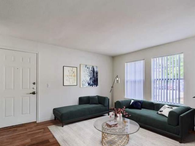 2 bedroom, Houston TX 77078 105244955