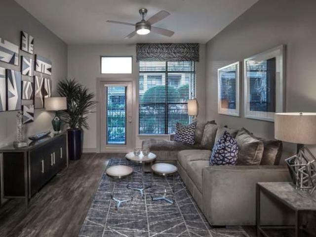 2 bedroom, Houston TX 77079 104861125