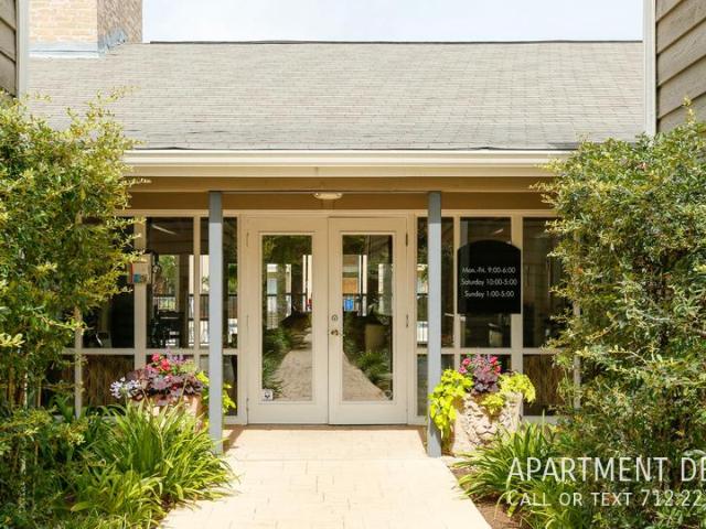 2 bedroom, Houston TX 77079 LS77330882