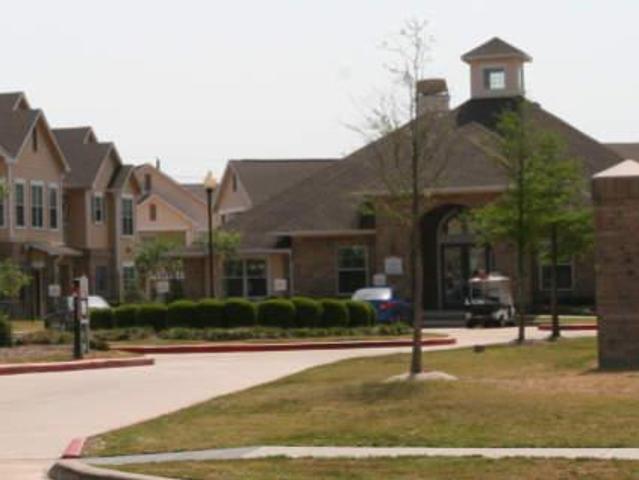 2 bedroom, Houston TX 77090 104862509