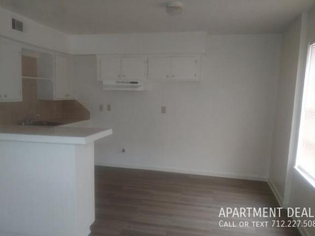 2 bedroom, Houston TX 77004 77330905