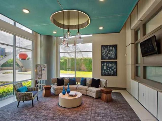 2 bedroom, Houston TX 77006 104861937