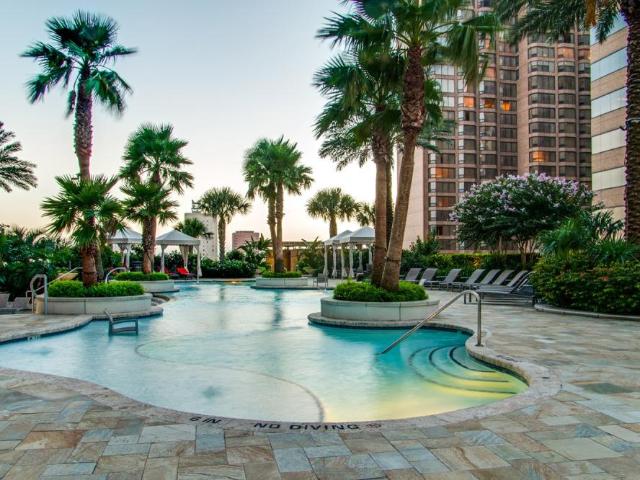 2 bedroom, Houston TX 77010 LS88866296