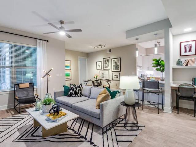 2 bedroom, Houston TX 77019 106117051