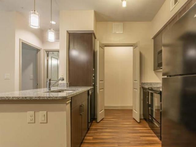 2 bedroom, Houston TX 77022 105243178
