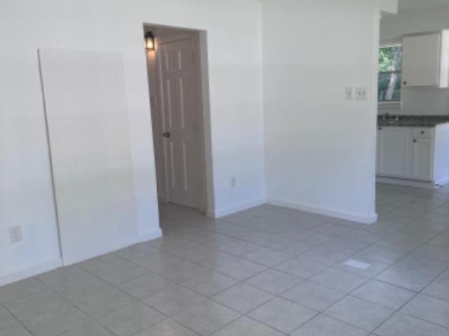 2 bedroom, Houston TX 77028 105181403