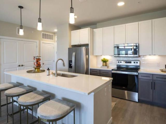 2 bedroom, Houston TX 77433 106117054