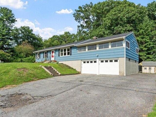 2 bedroom, Holden MA 01520 105441586