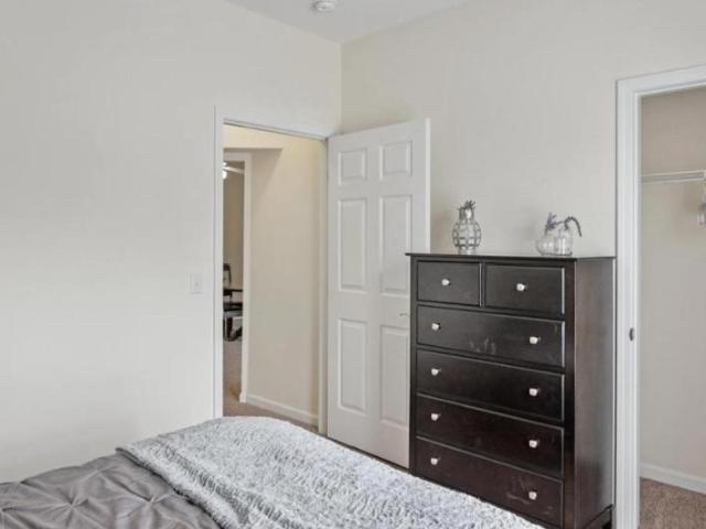 2 bedroom, Holland OH 43528 104664657