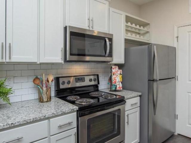 2 bedroom, Holly Springs NC 27540 104872298