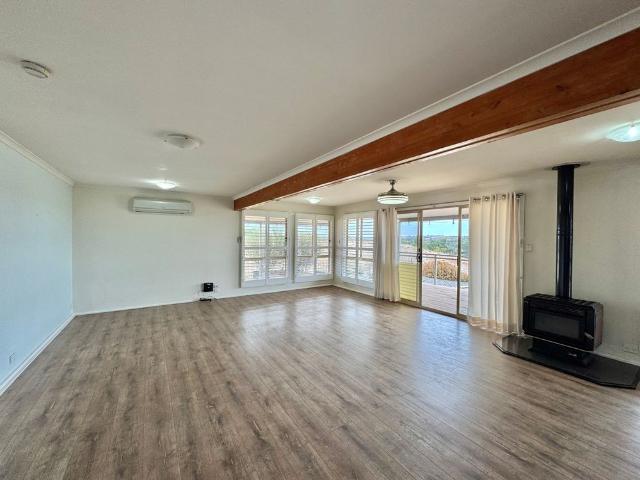2 Bedroom home with Gorgeous Floodplain Views