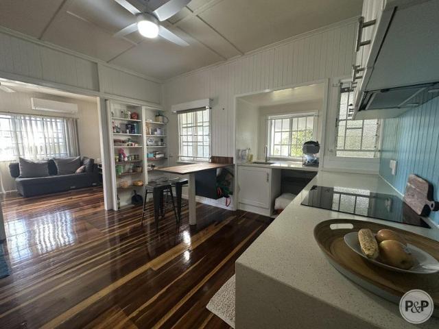 2 bedroom home with Internet included for the first 12 months