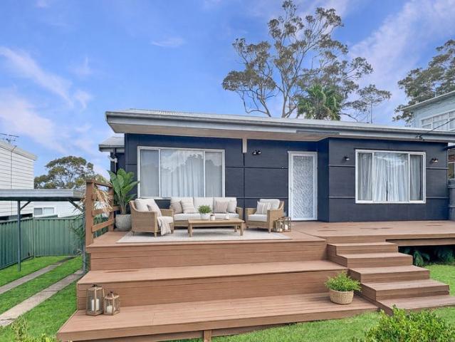 2 Bedroom Home with Lake Views