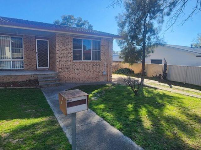 2 Bedroom Home with Spacious Backyard
