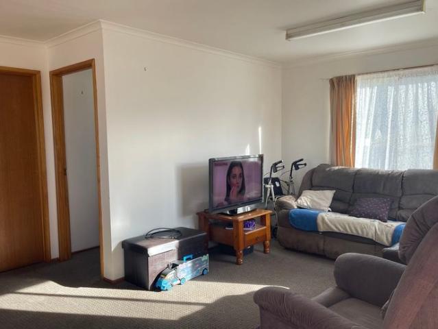2 Bedroom home with water views