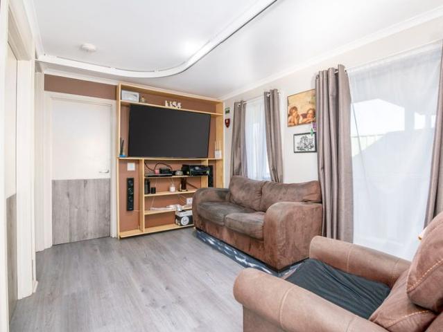 2 bedroom home with wheelchair access