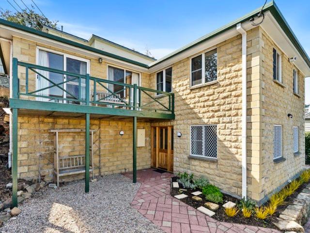 2 Bedroom Home Within Walking Distance to the City