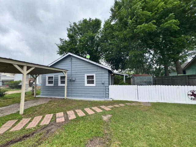 2 Bedroom Home for Rent at 4104 Houx St, Bacliff, TX 77518 Bacliff Heights