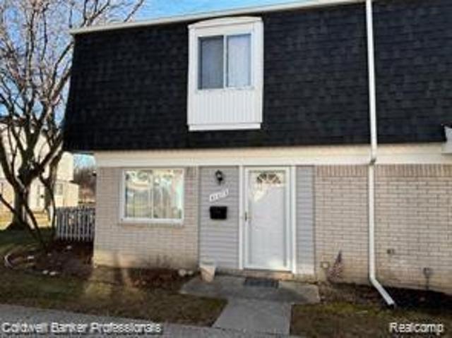 2 Bedroom Home for Rent at 41223 S Woodbury Green Dr, Van Buren Township, MI 48111