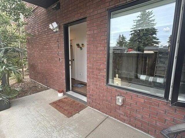 2 Bedroom Home for Rent at 414 414 Greenbriar Common Nw, Calgary, AB T3B 6J3