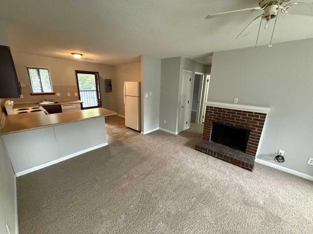 2 Bedroom Home for Rent at 4554 N New Hope Rd, Raleigh, NC 27604