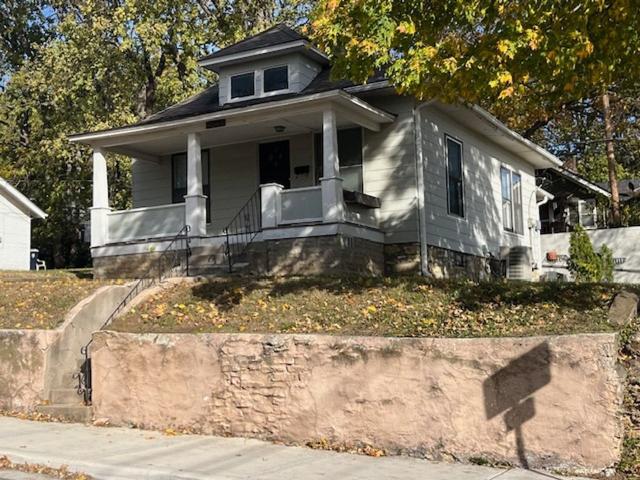 2 Bedroom Home for Rent at 4647 Wyoming St, Kansas City, MO 64112 West Plaza