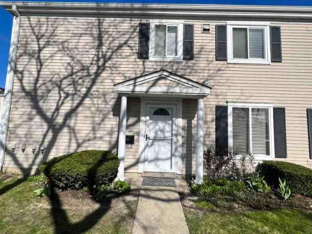 2 Bedroom Home for Rent at 600 E Old Willow Rd #181D, Prospect Heights, IL 60070