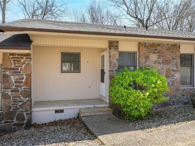 2 Bedroom Home for Rent at 7 August Ln, Bella Vista, AR 72715 Basildon